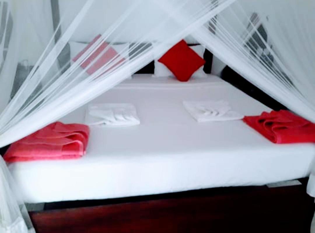 Beach House Kalukatiya - Family Villa, Seaview Room, Garden Room Dikwella Sur Exterior foto